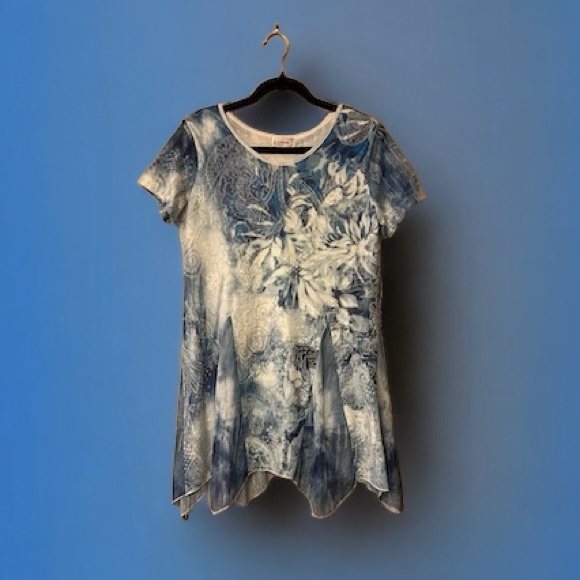 Kamana Blue & White Floral Print Tunic Top - Picture 14 of 14